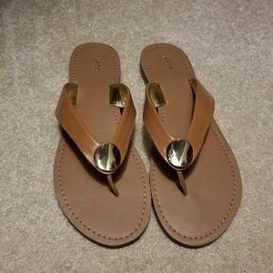 Apt 9 Sandals